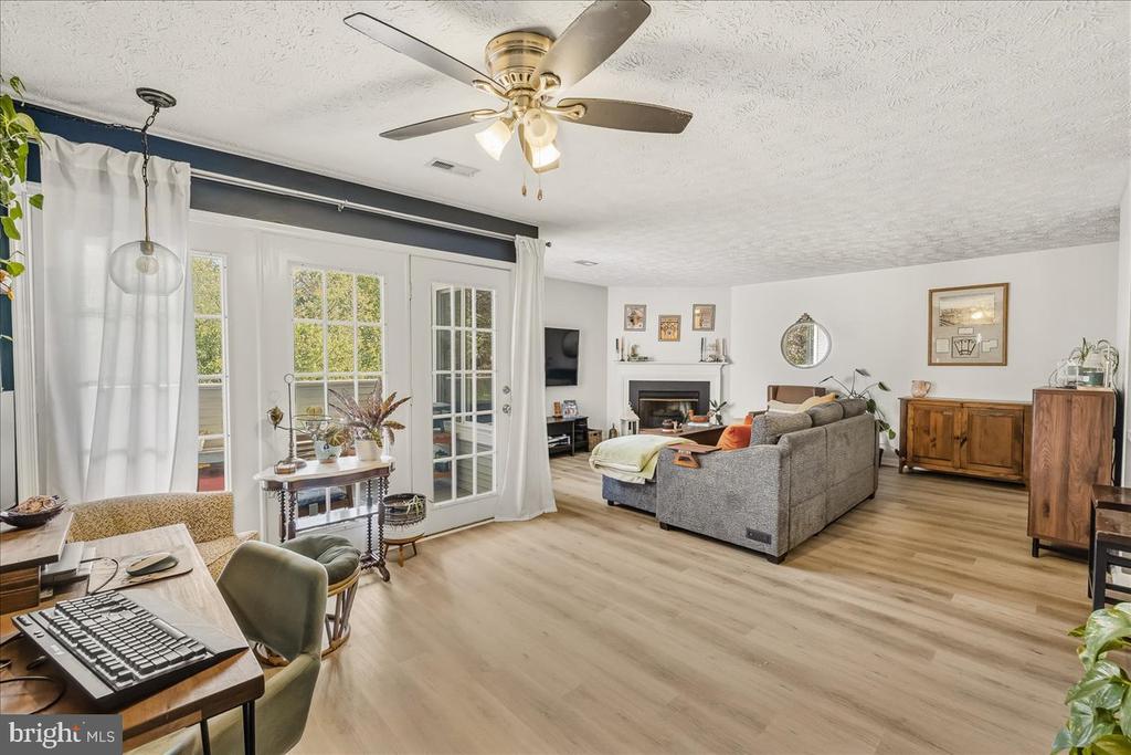 2121 WAINWRIGHT COURT Unit: 1B