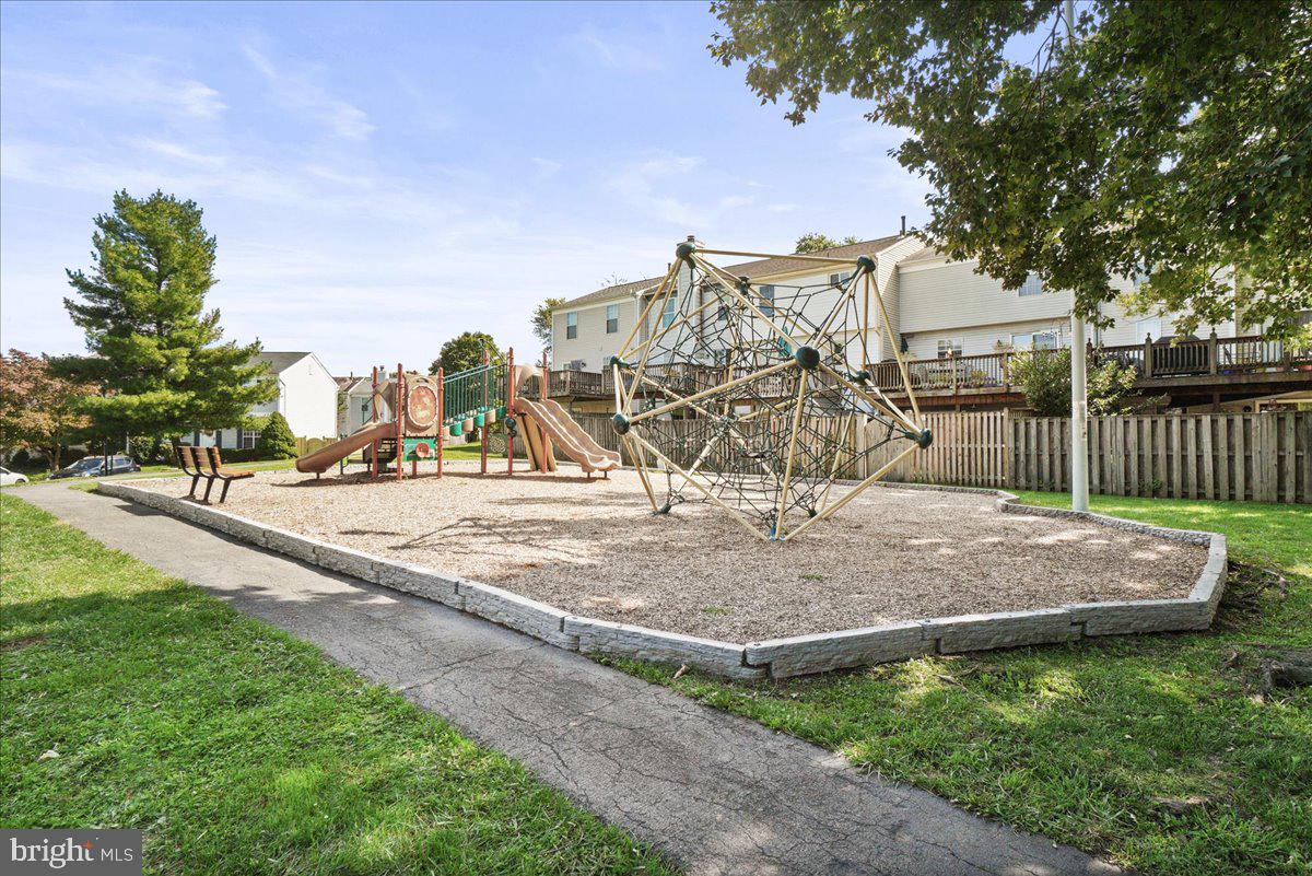 13277 Country Ridge Dr