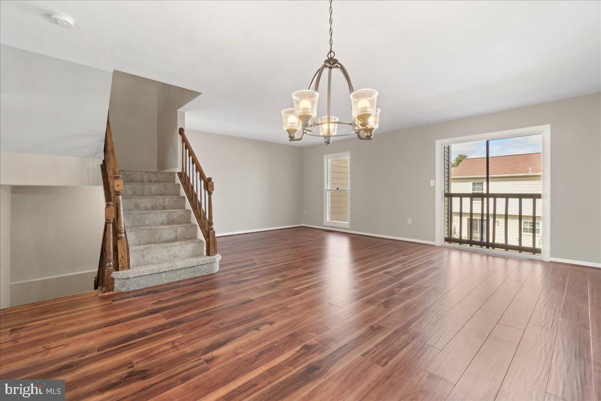 13277 Country Ridge Dr