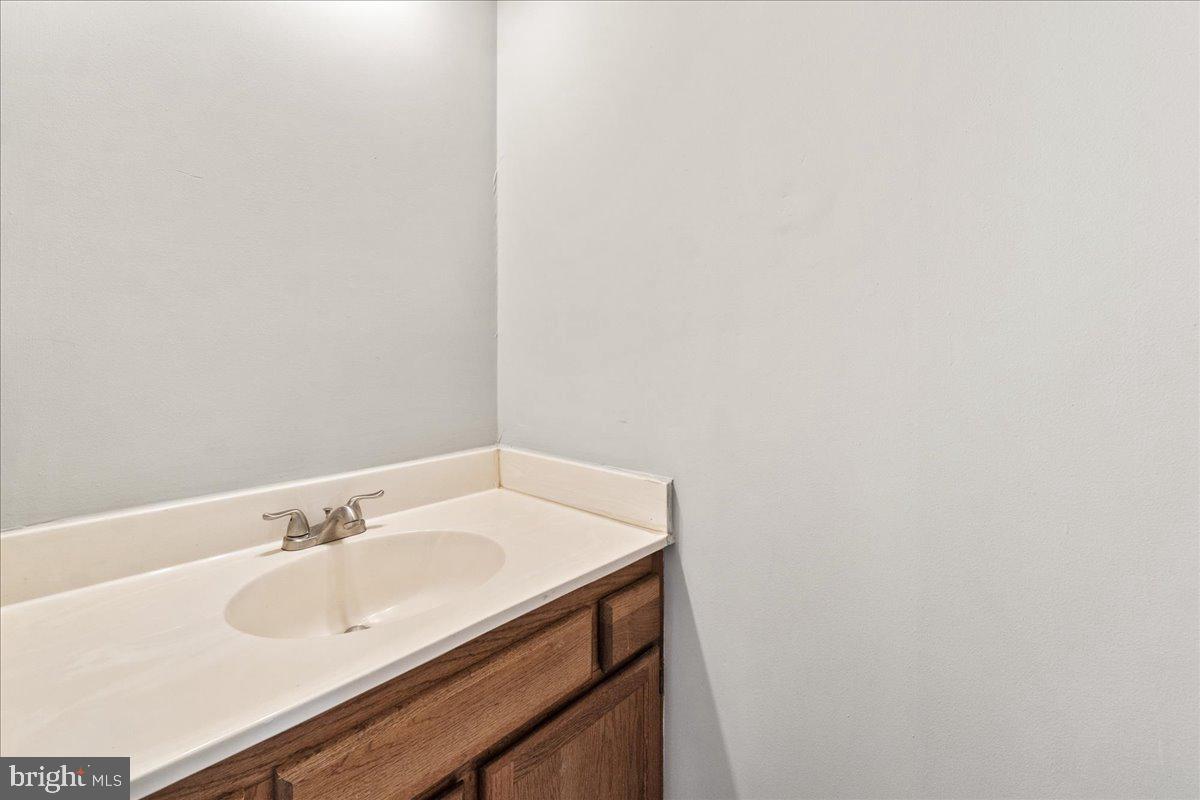 13277 Country Ridge Dr