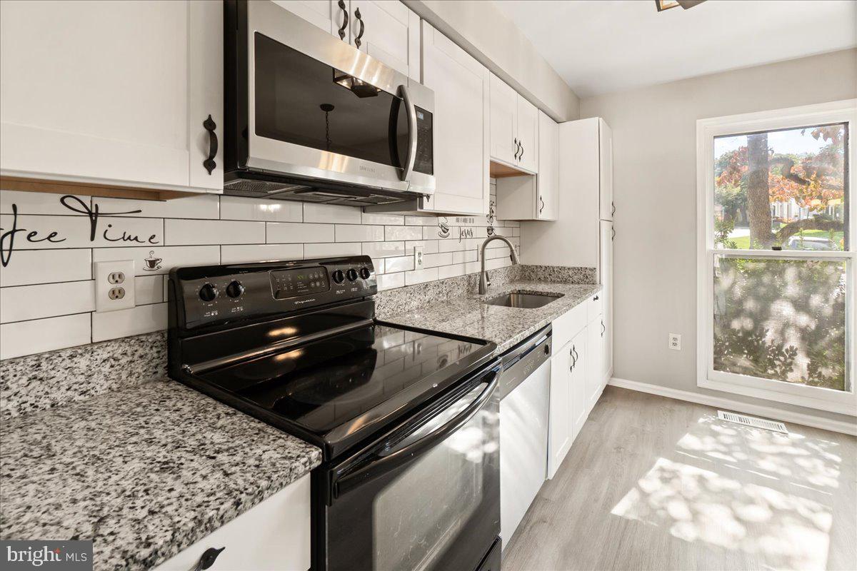 13277 Country Ridge Dr