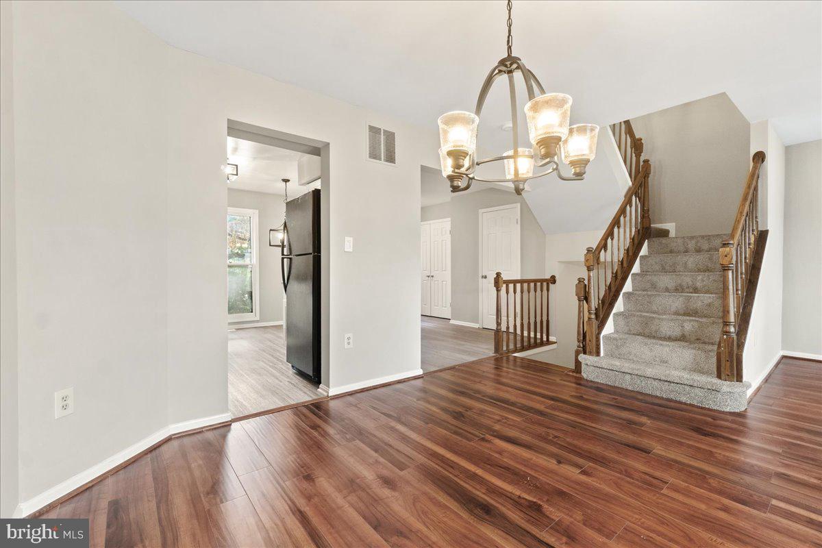 13277 Country Ridge Dr