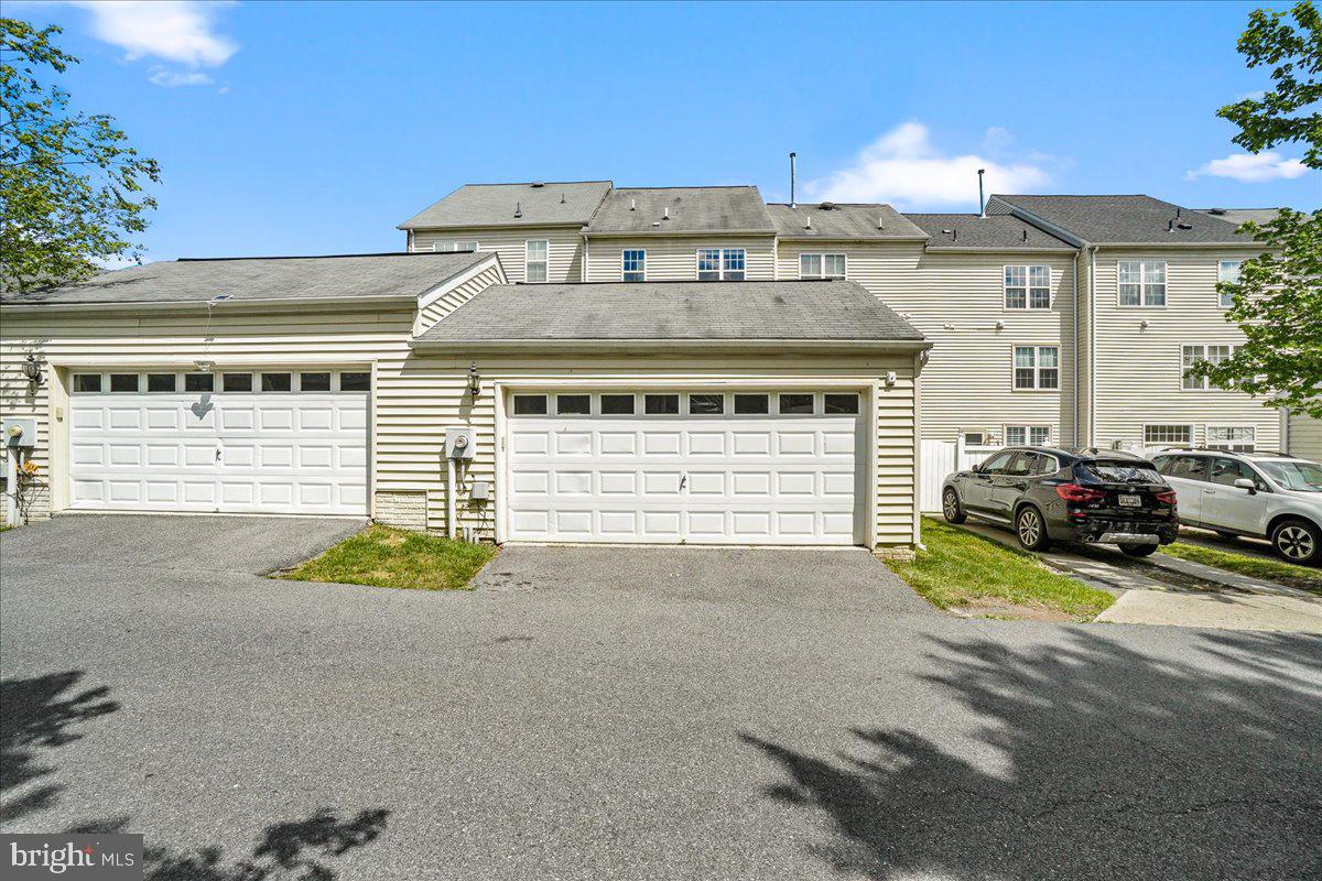 13103 Clarksburg Square Rd