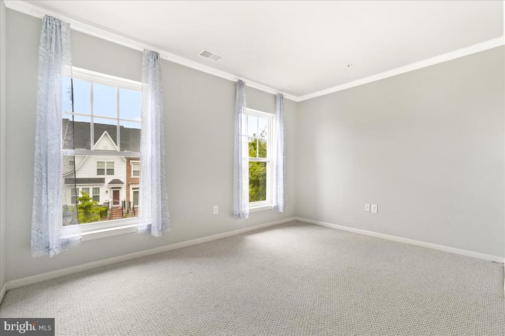 13103 Clarksburg Square Rd