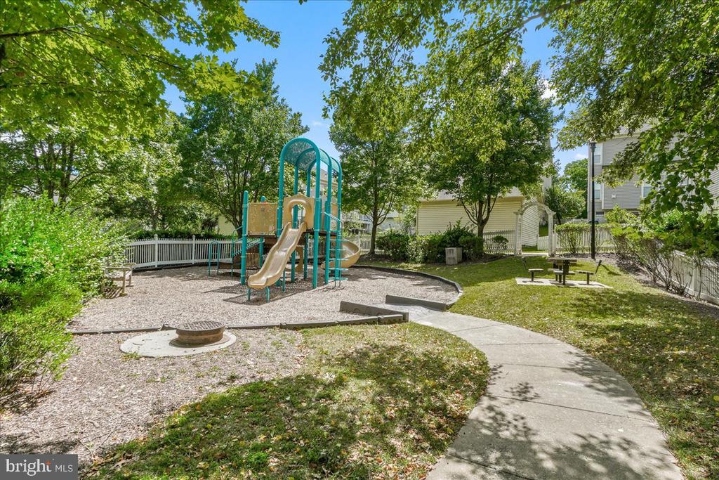 13103 Clarksburg Square Rd