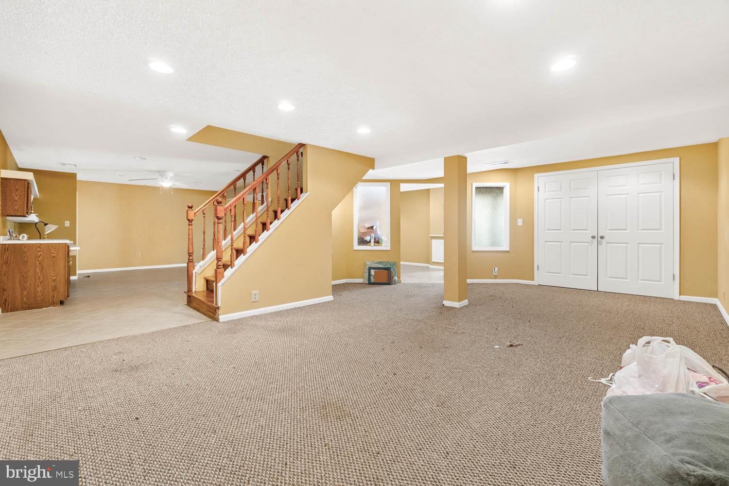 27210 Ridge Rd
