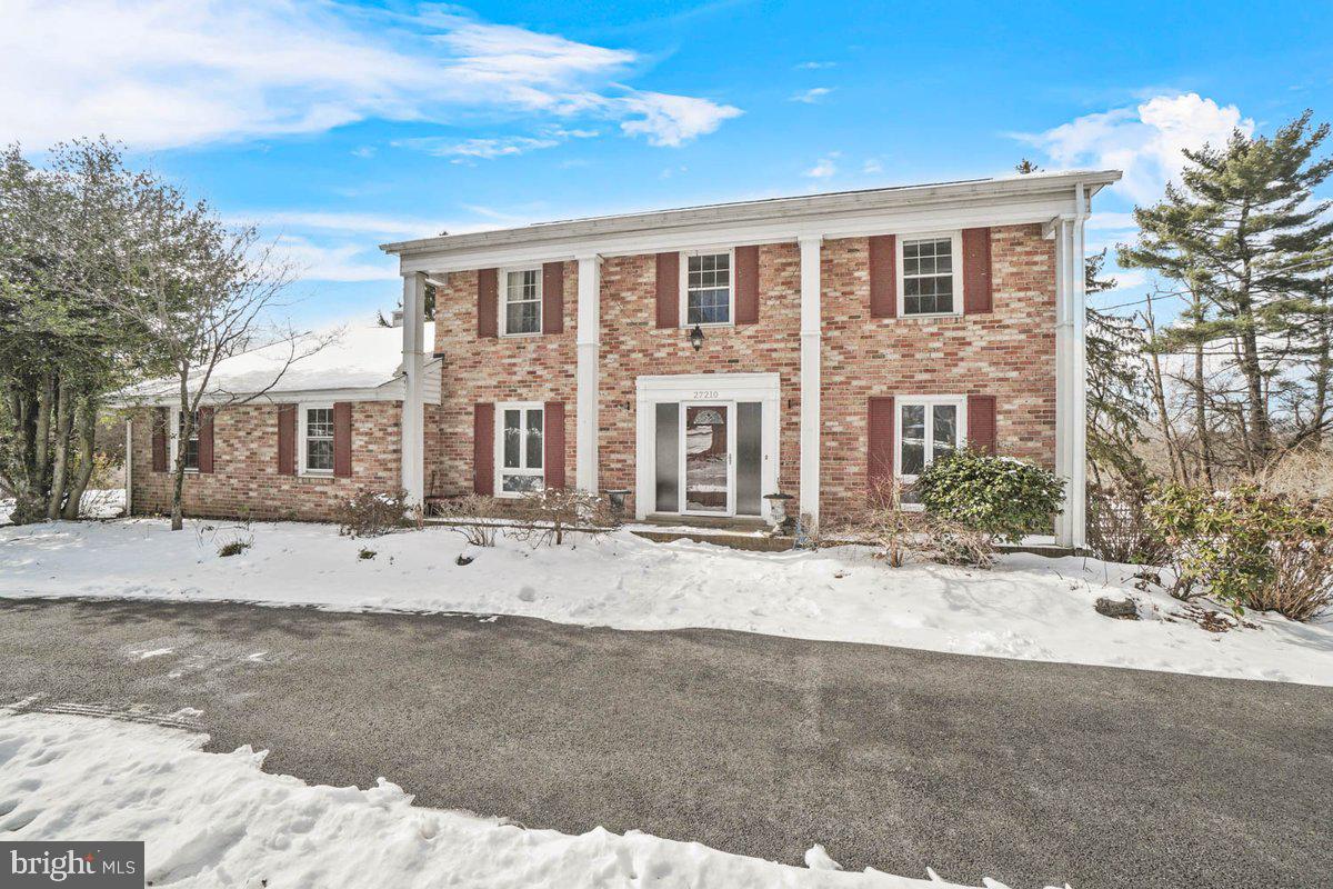 27210 Ridge Rd