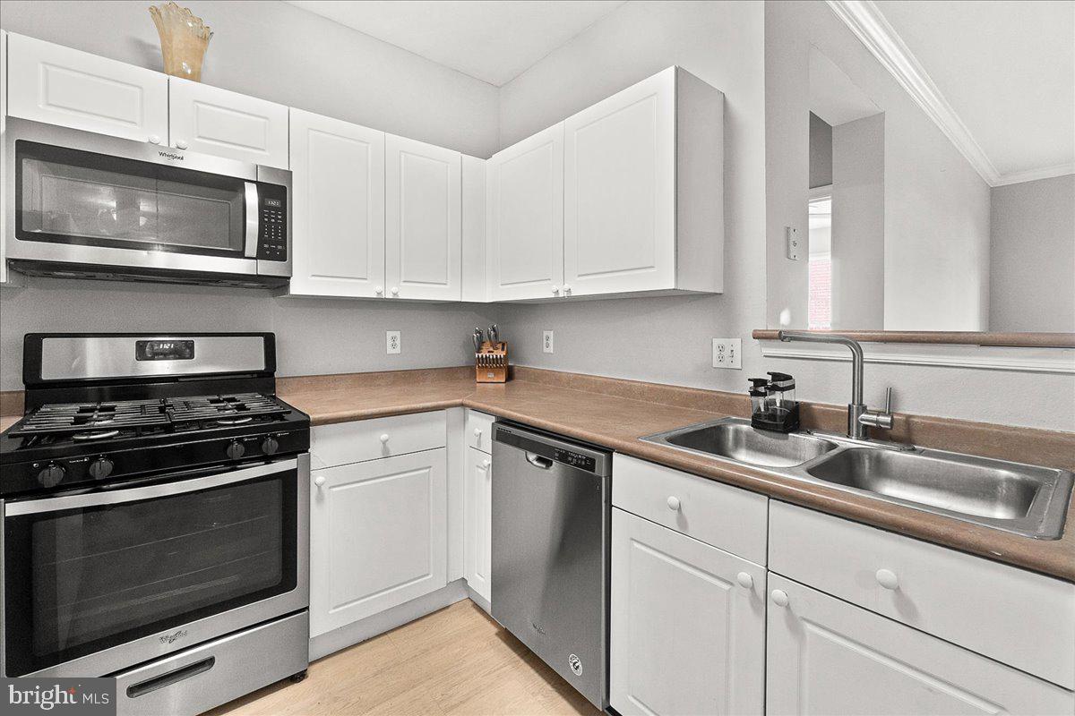 11800 Old Georgetown #1204