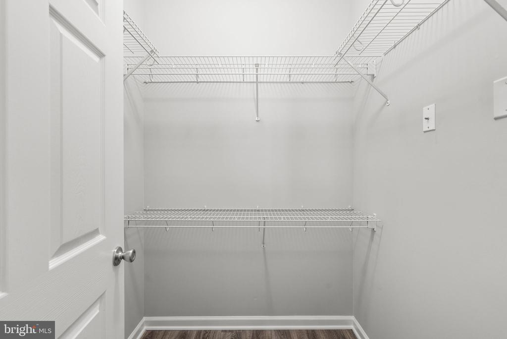 27 BOOTH STREET 245