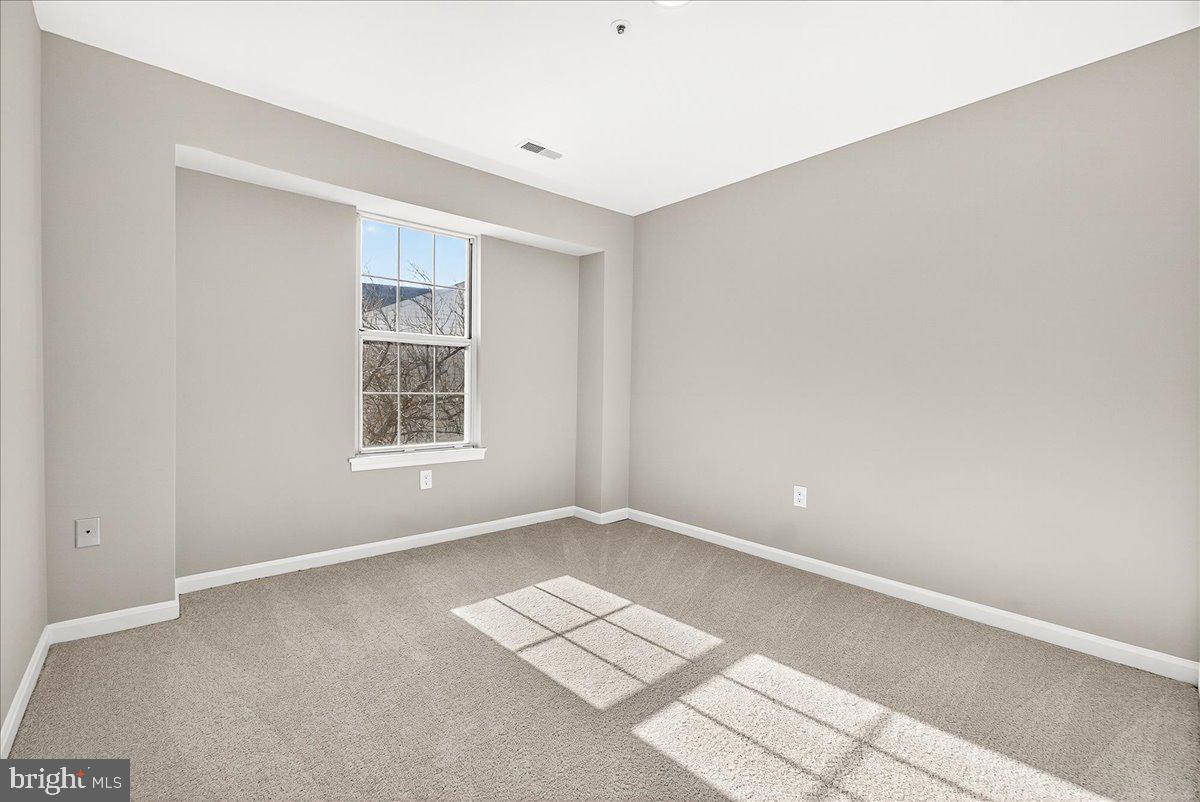 25758 WOODFIELD ROAD