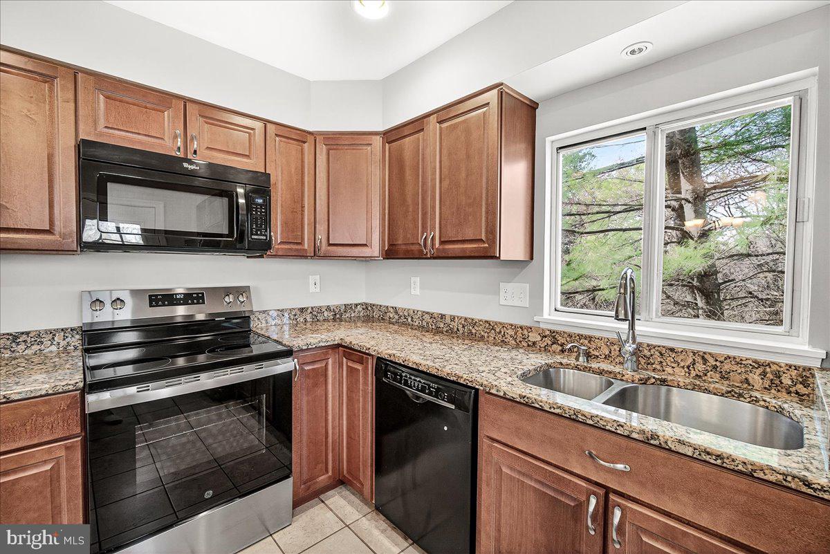 25758 WOODFIELD ROAD