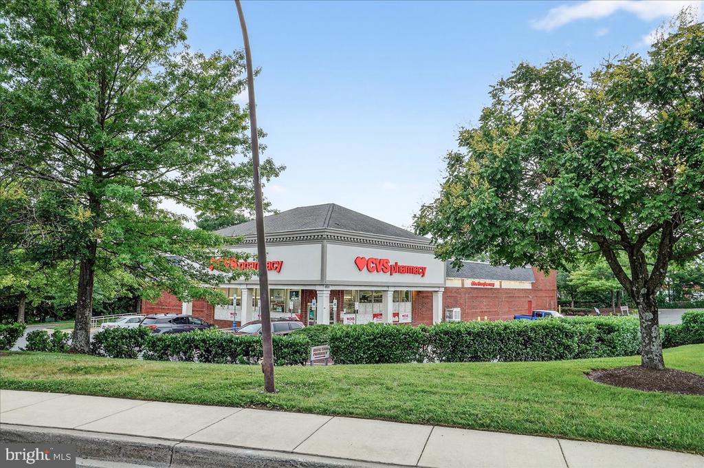 25758 WOODFIELD ROAD