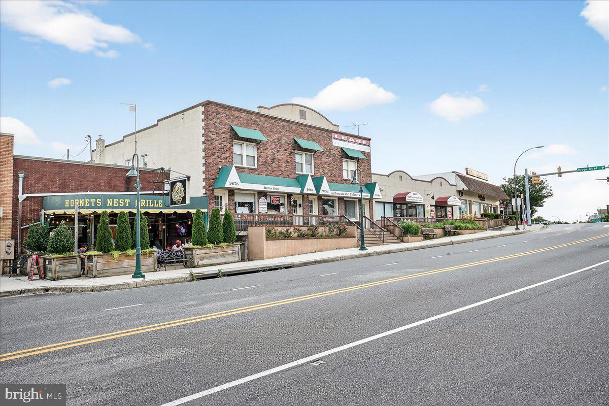 25758 WOODFIELD ROAD