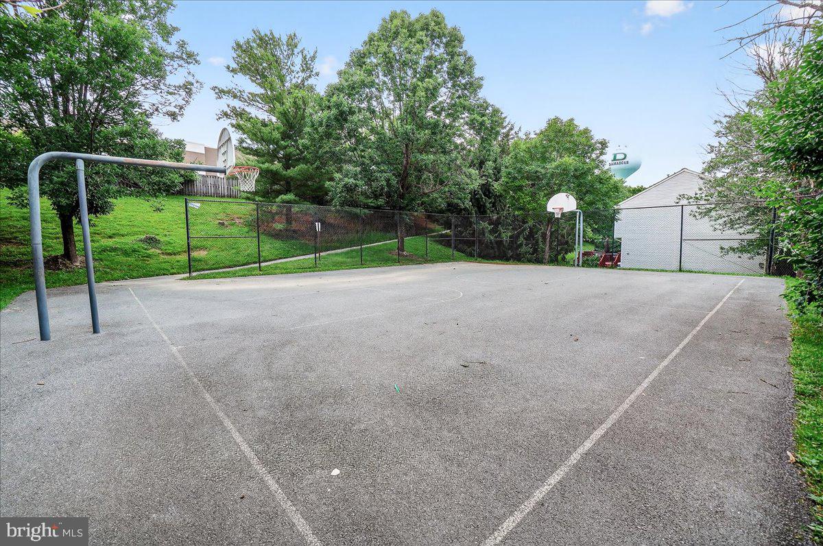 25758 WOODFIELD ROAD