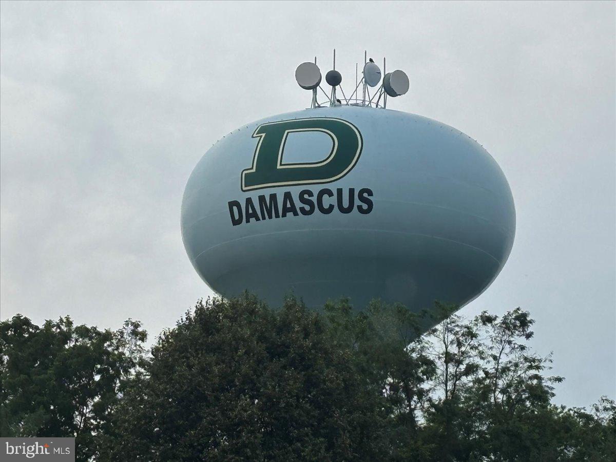 25758 WOODFIELD ROAD