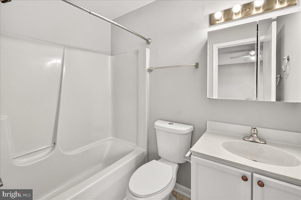 25758 WOODFIELD ROAD