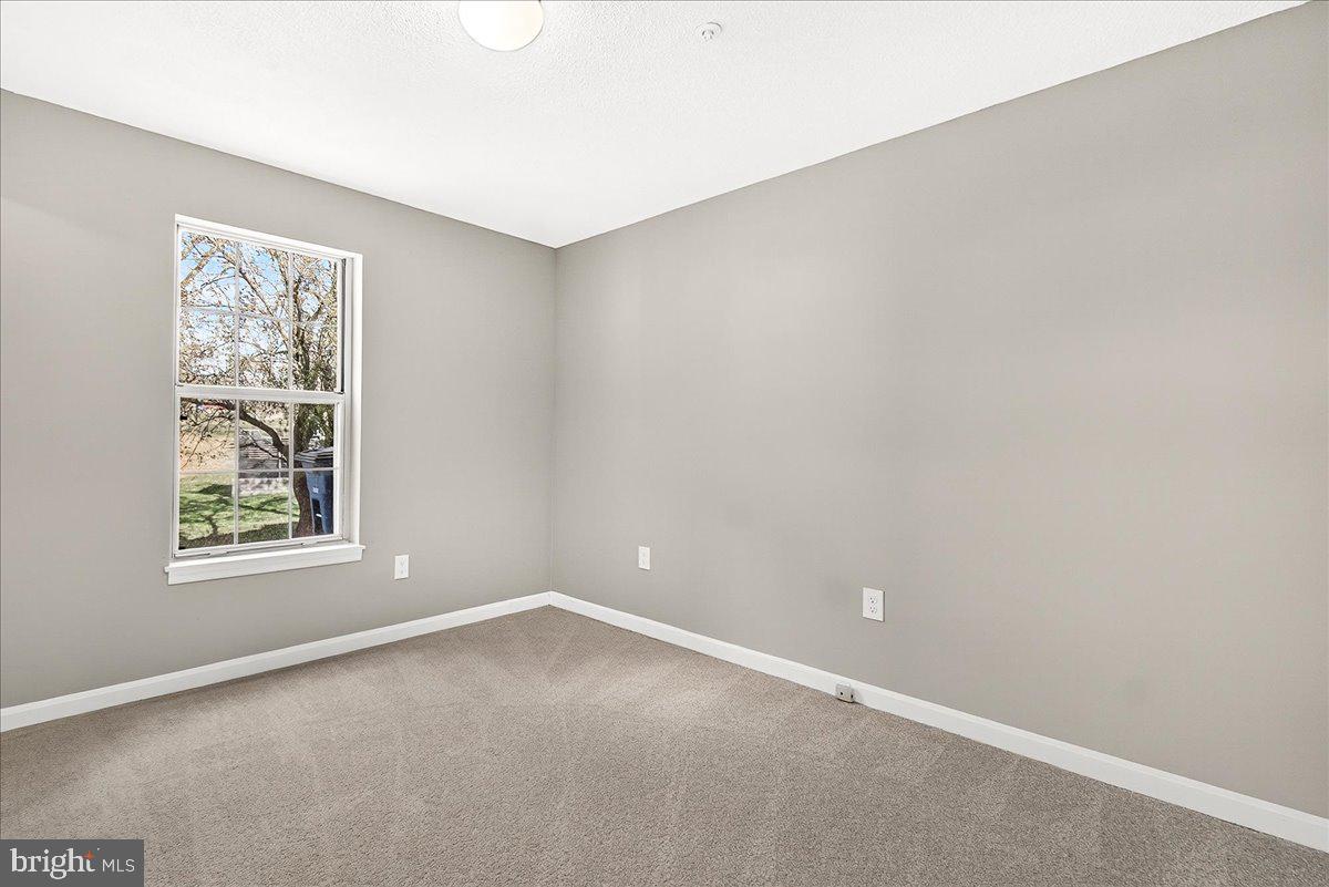 25758 WOODFIELD ROAD