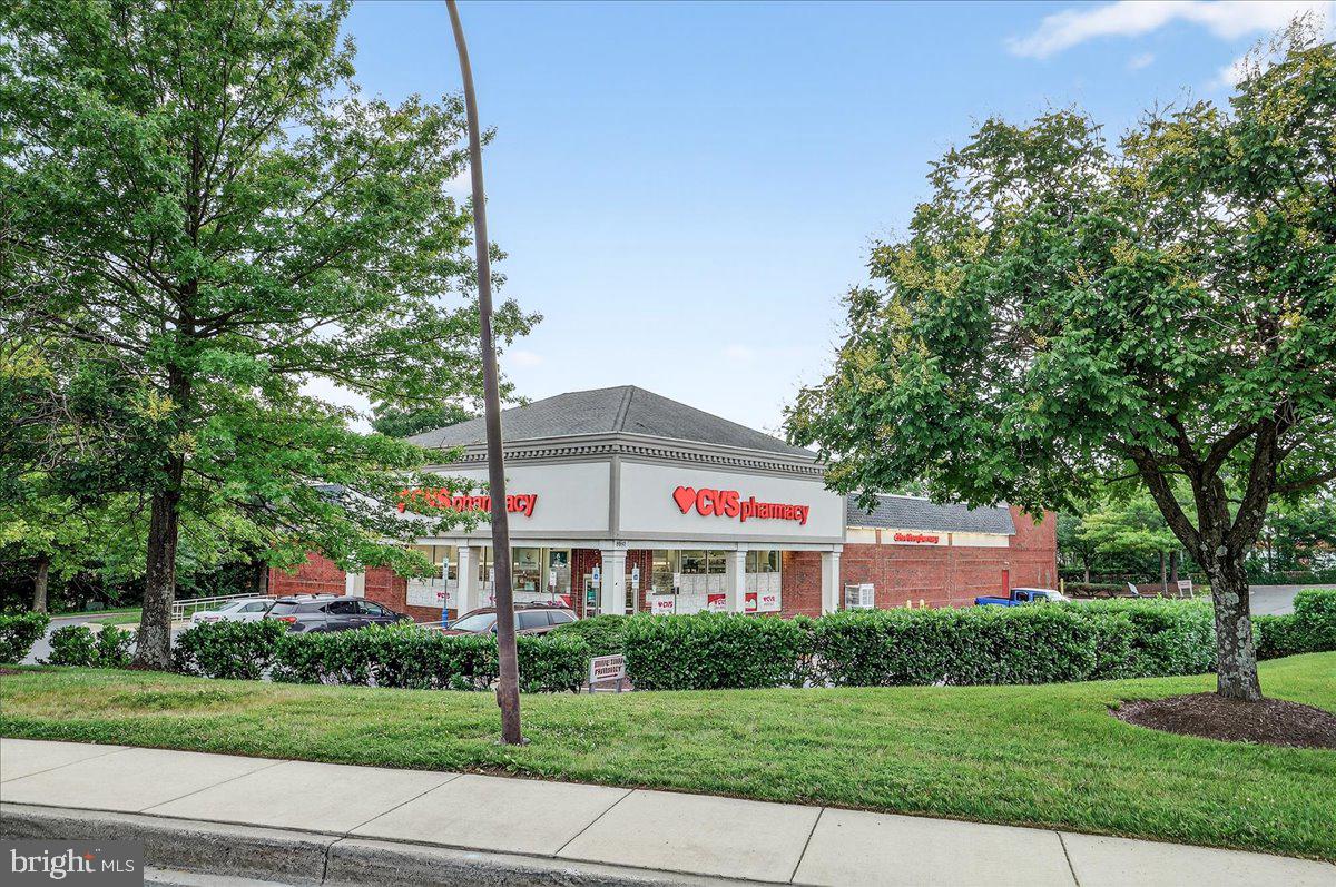 25758 WOODFIELD ROAD