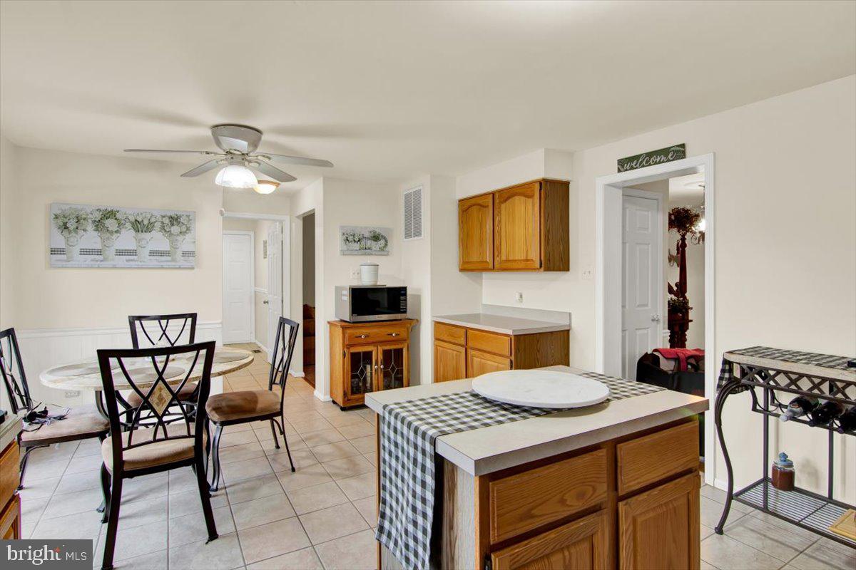 13617 Daisy Cir