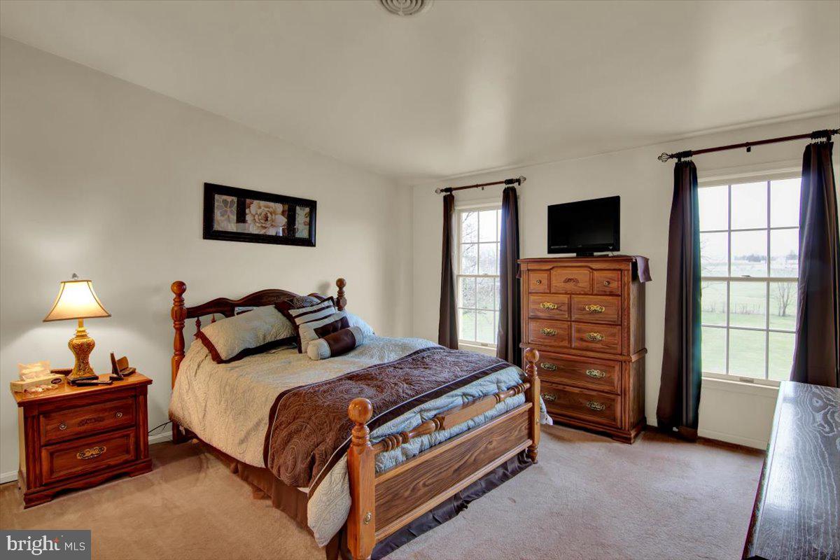 13617 Daisy Cir