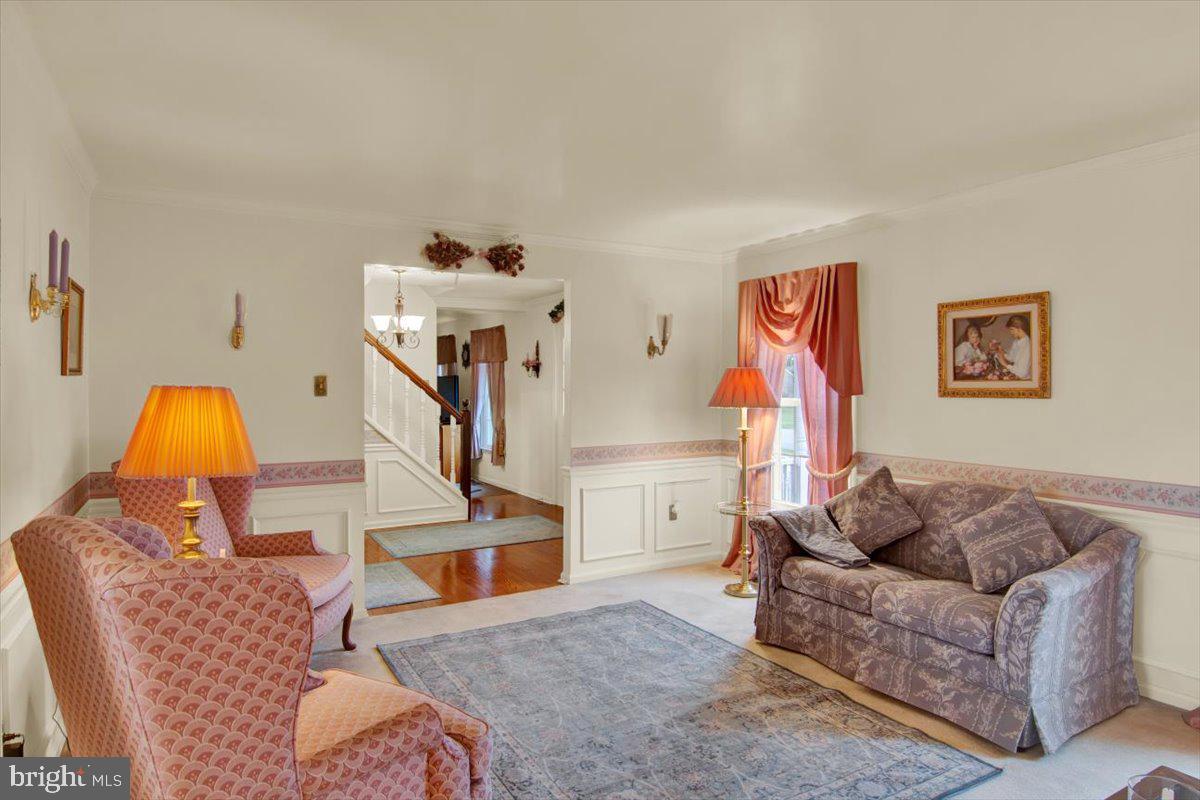13617 Daisy Cir