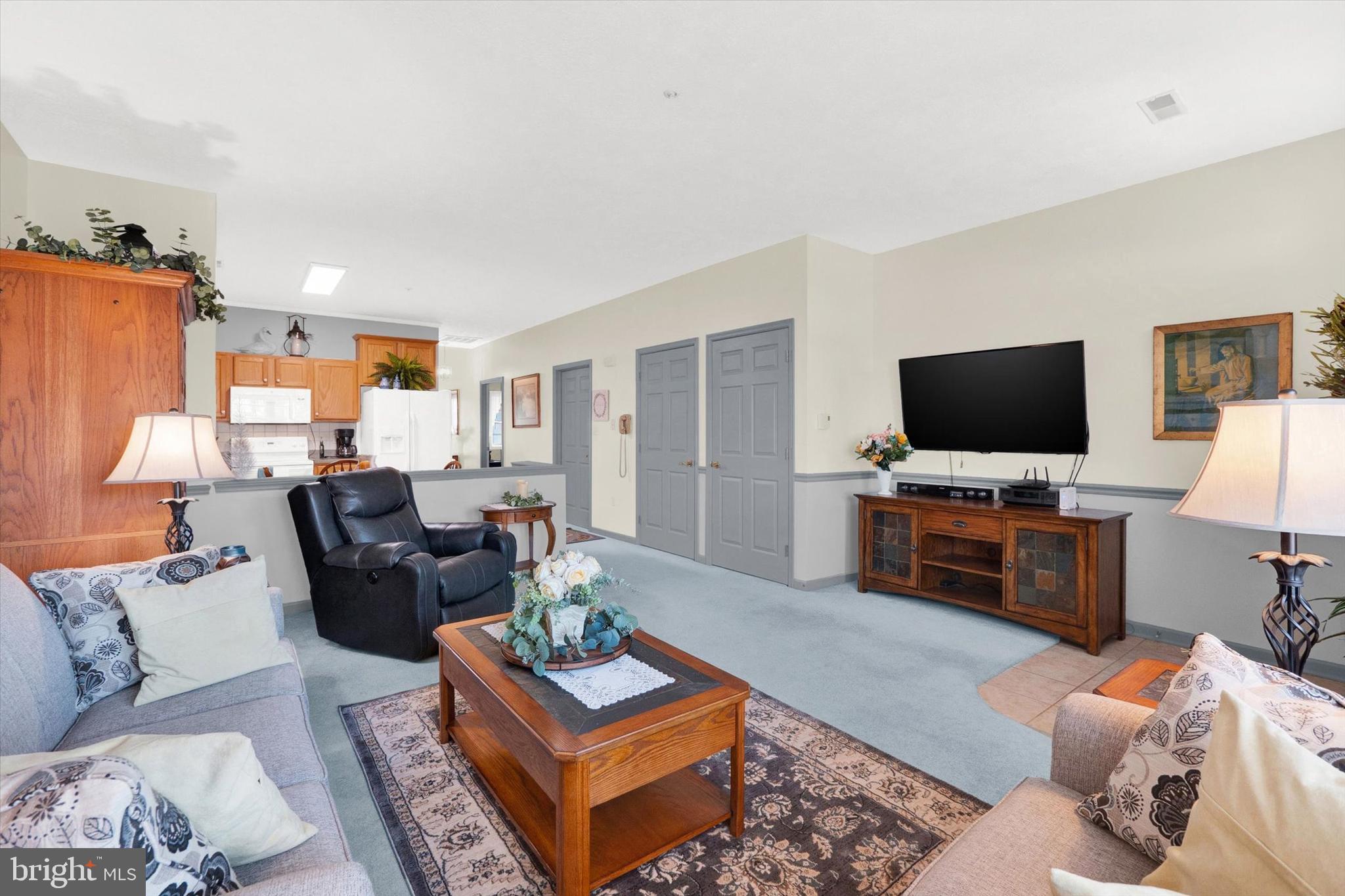 333 Sunbrook Ln #103