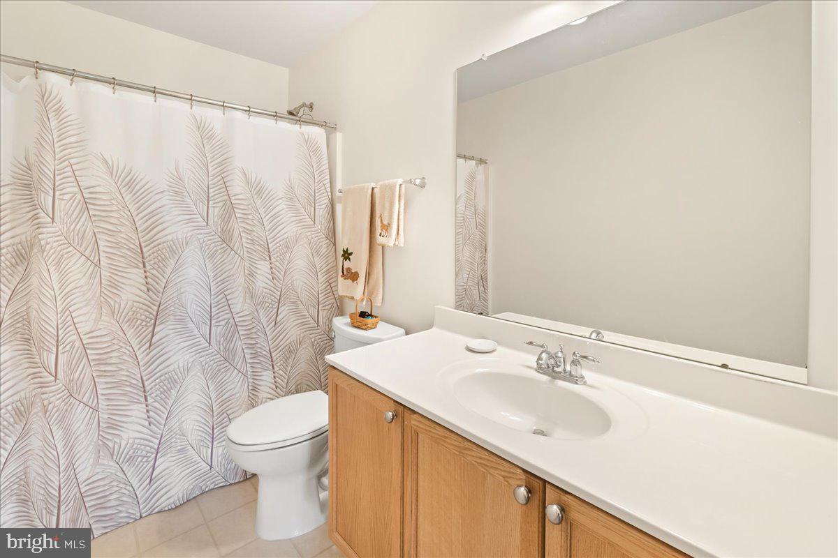18 Farragut Dr