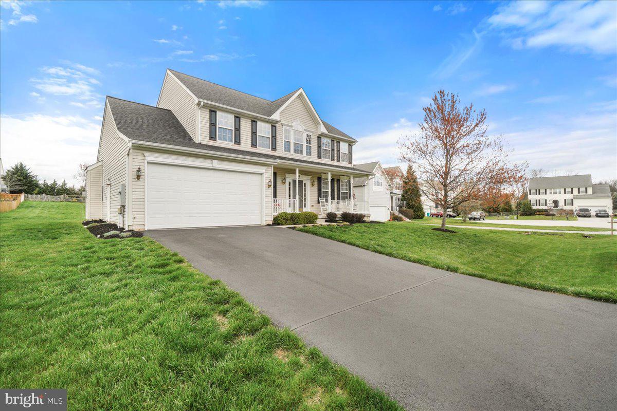 18 Farragut Dr