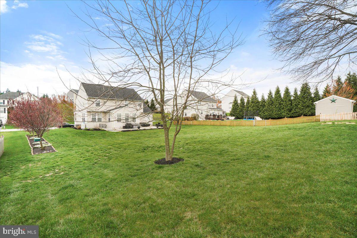 18 Farragut Dr