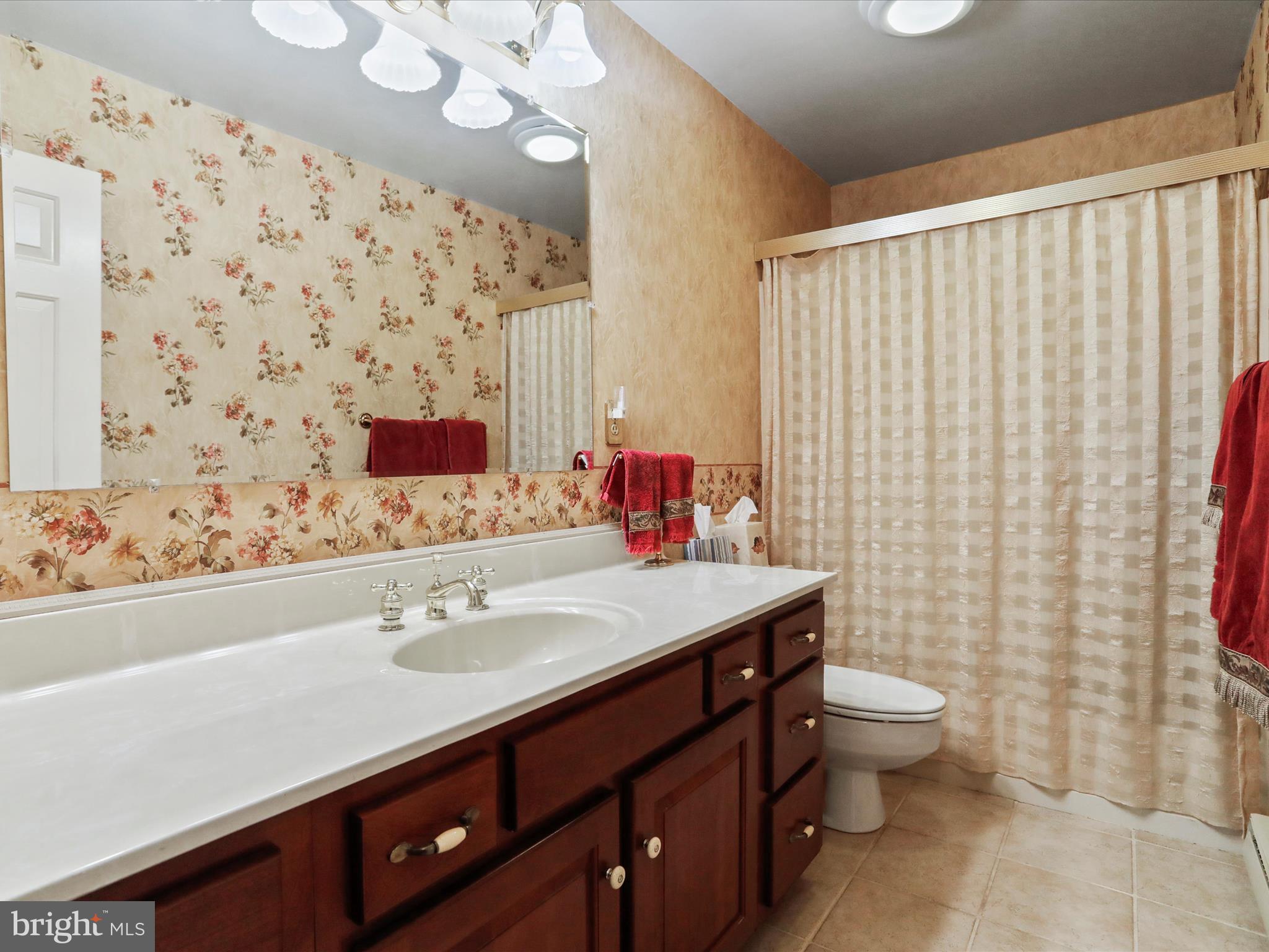 13807 Weber Way