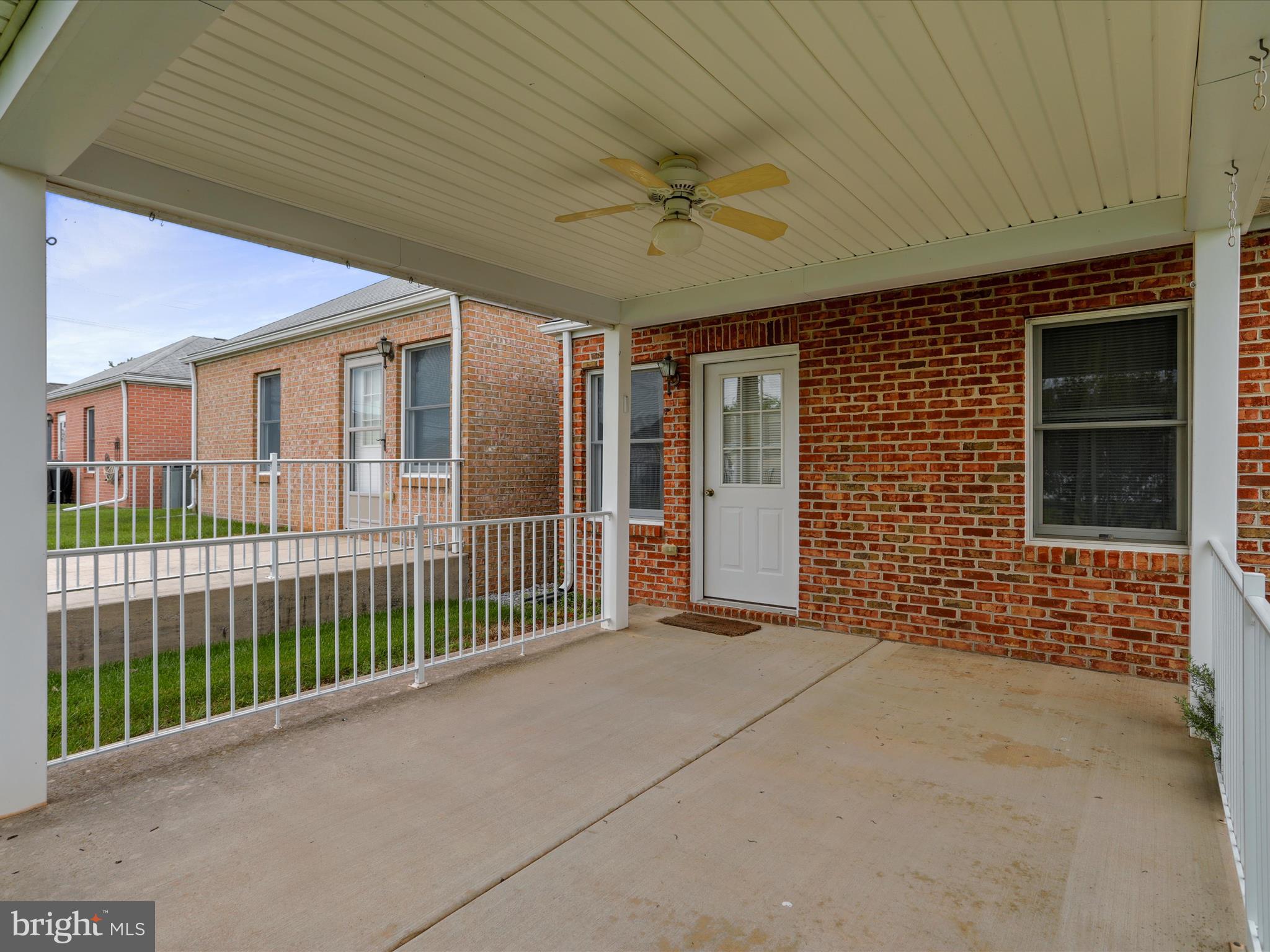 209 South Fork Dr