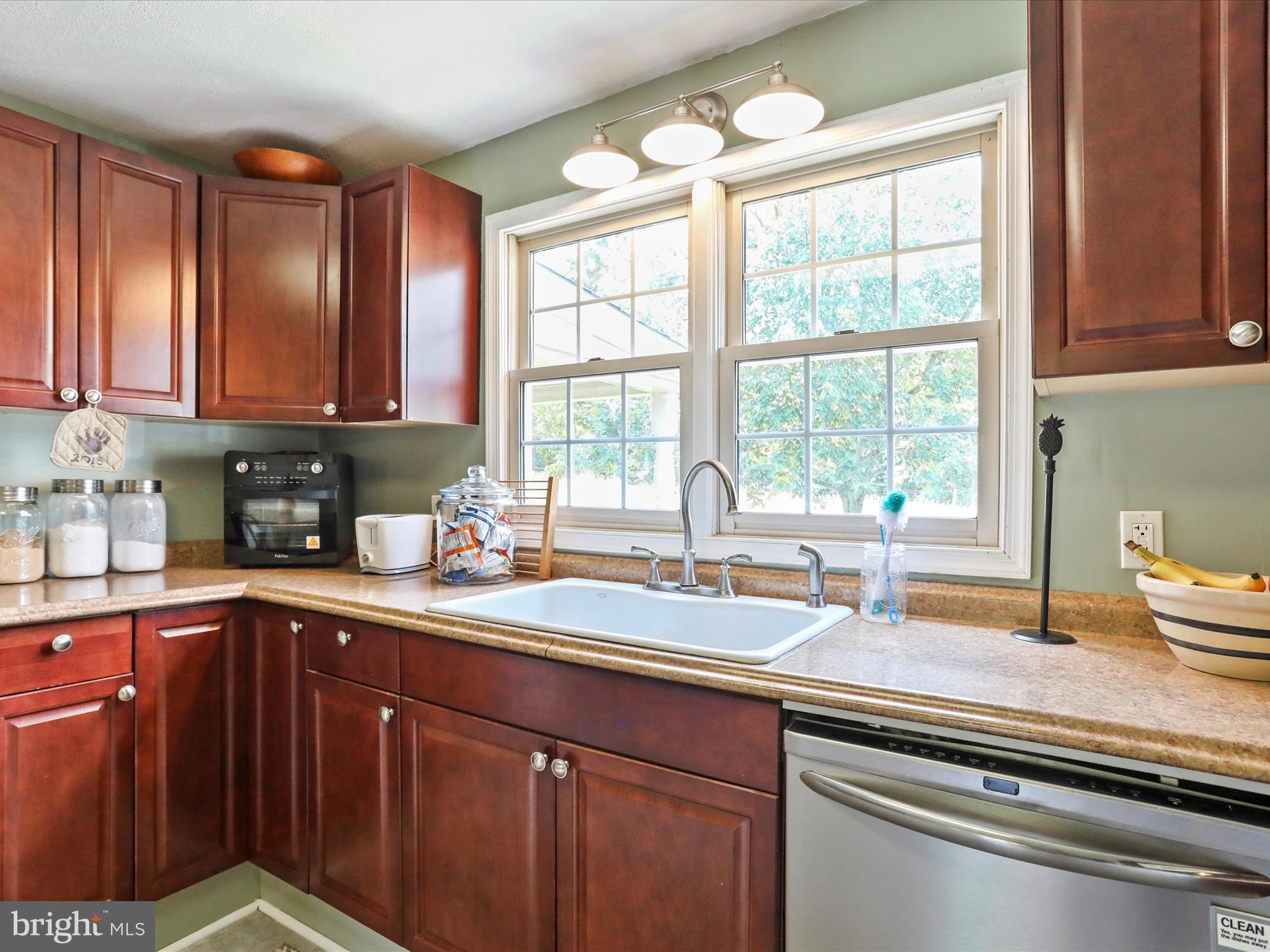 12417 Cedar Ridge Rd