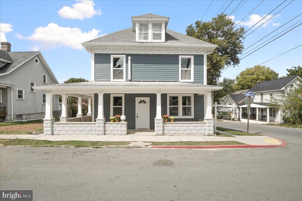 110 N ANTIETAM ST