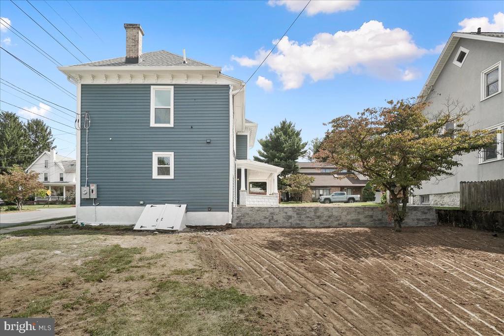 110 N ANTIETAM ST