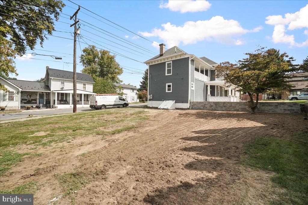 110 N ANTIETAM ST
