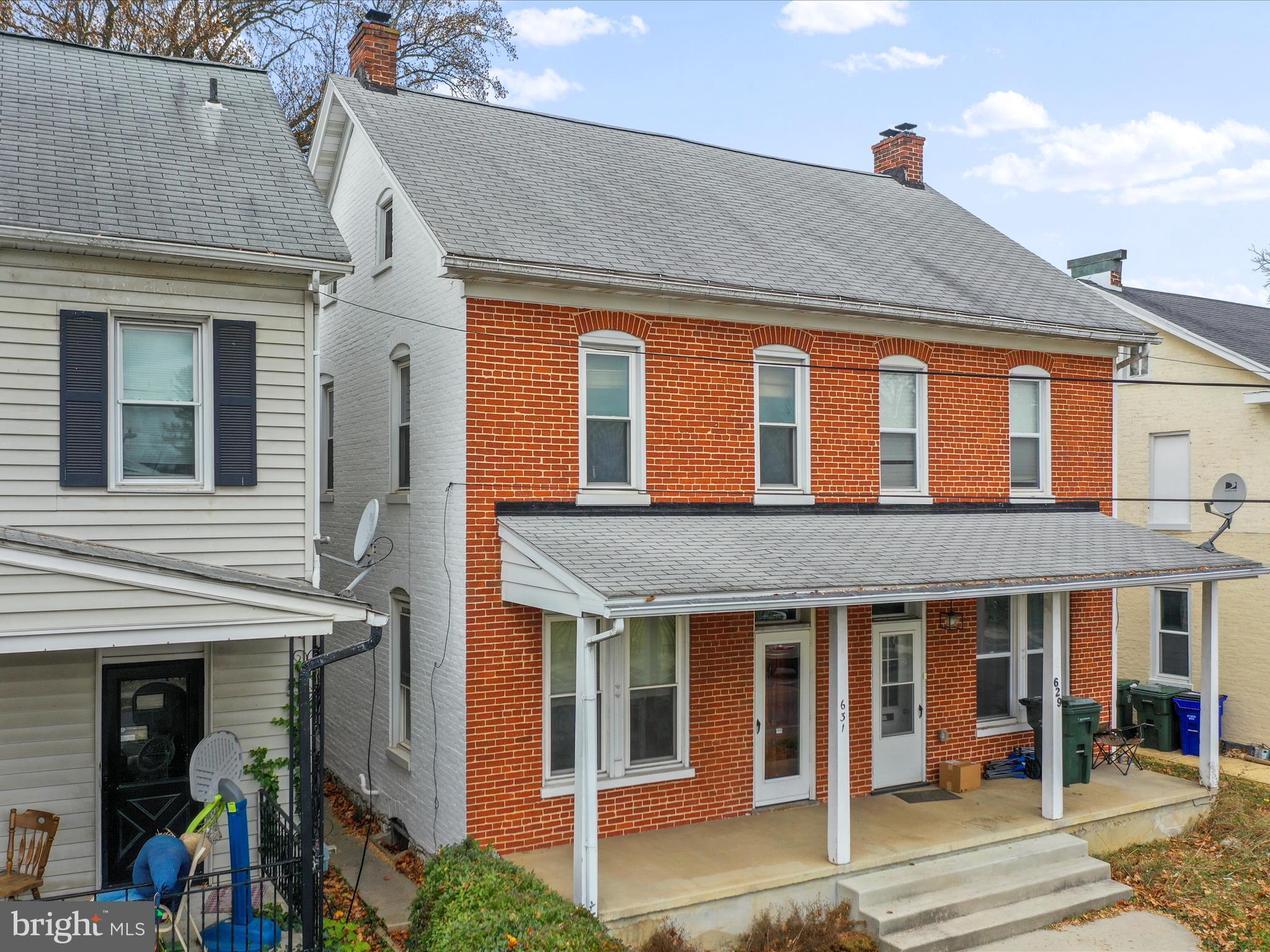 631 S Potomac St