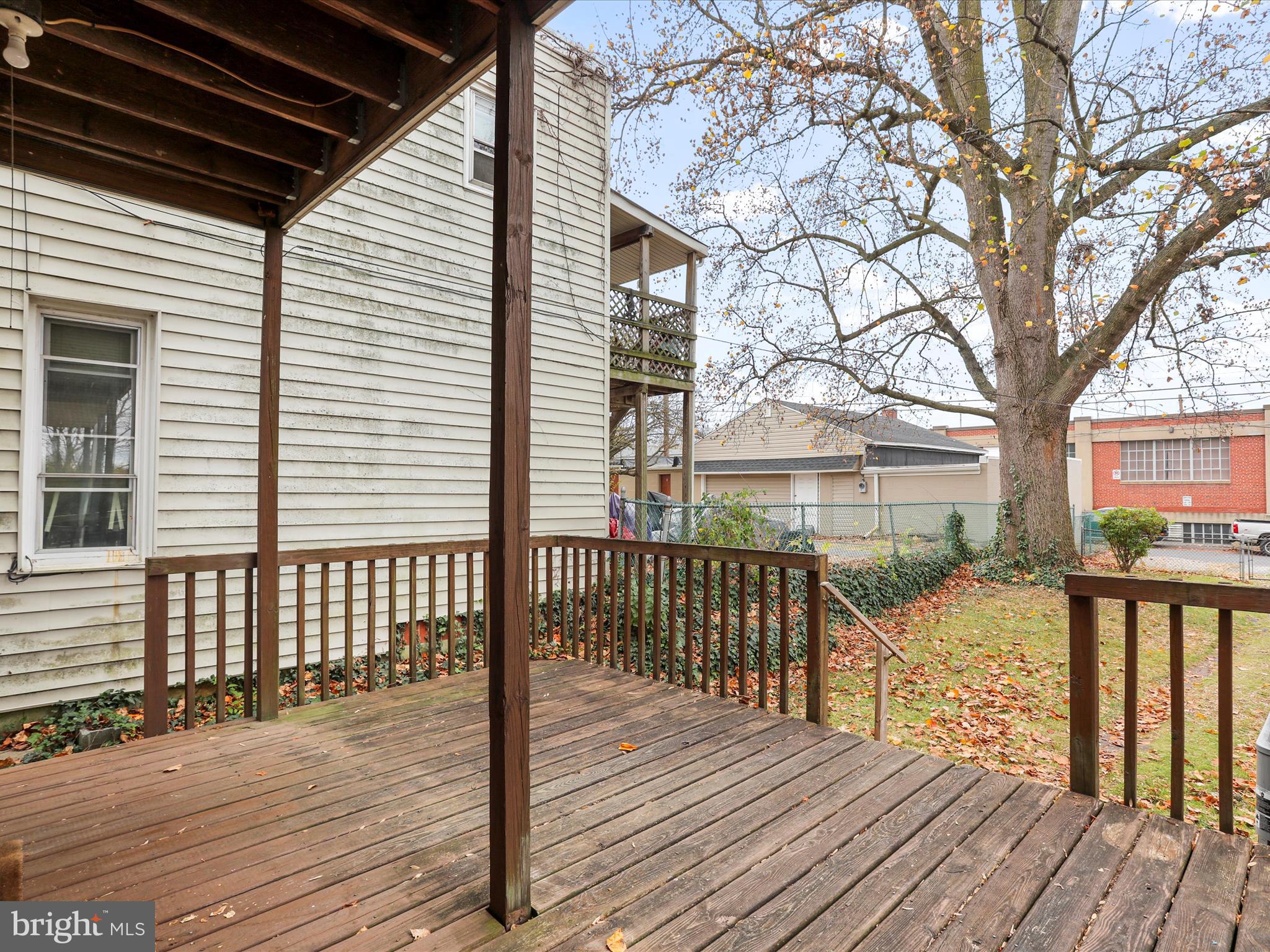 631 S Potomac St