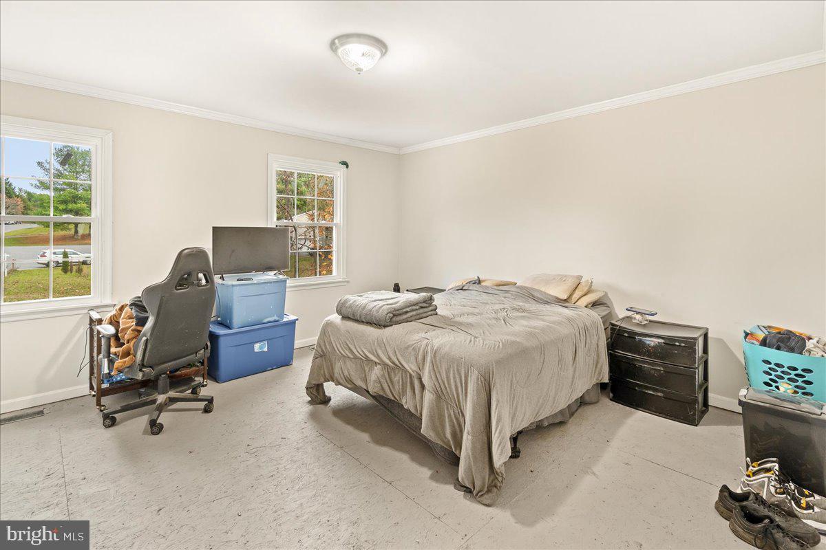 16300 Kaiser Ct
