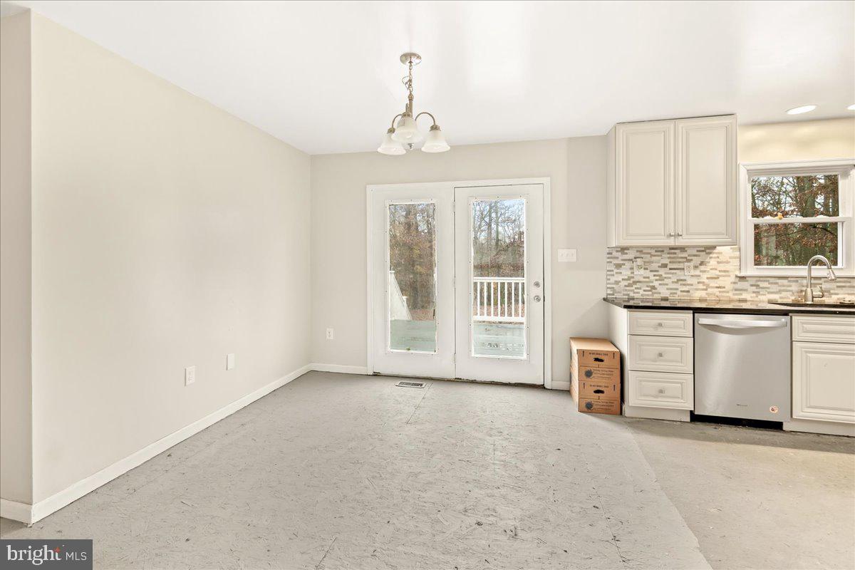 16300 Kaiser Ct