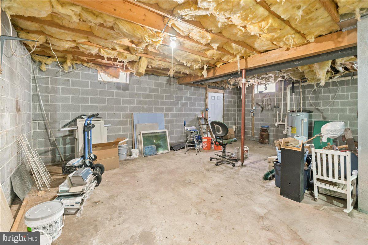 16300 Kaiser Ct
