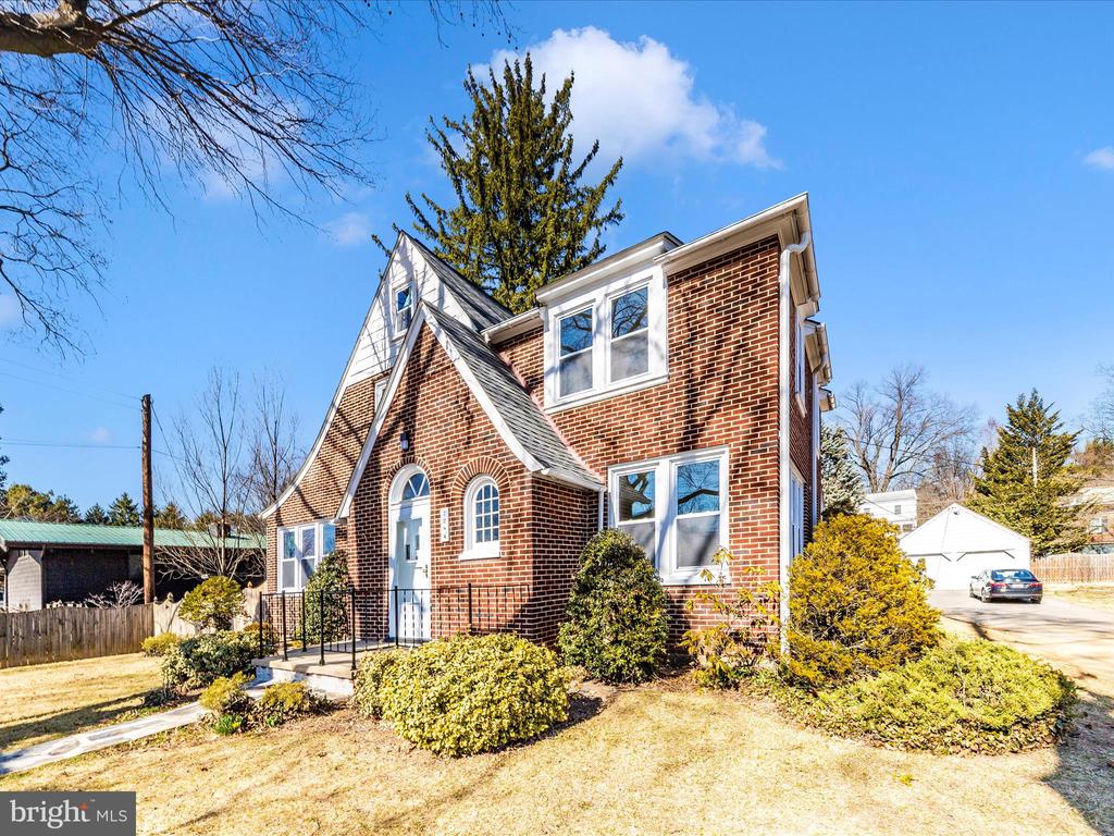 728 Northern Ave