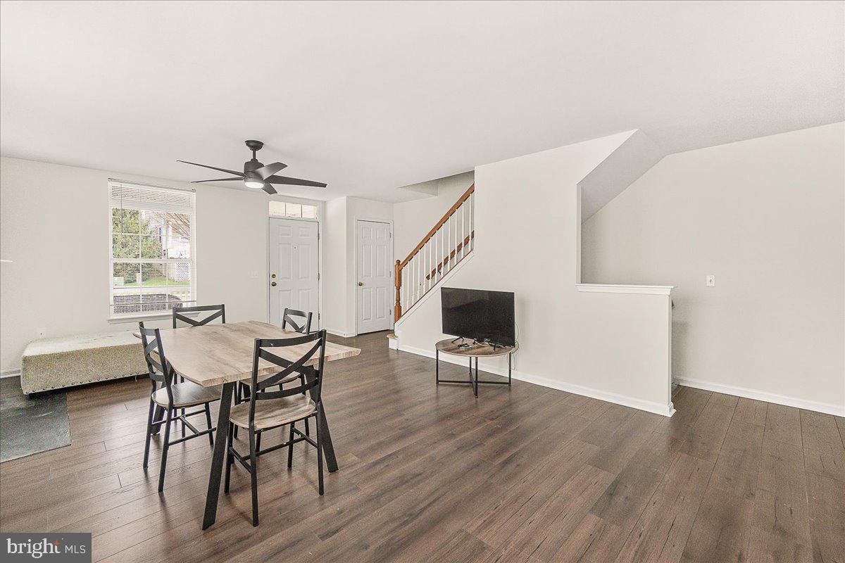 229 Merrbaugh Dr