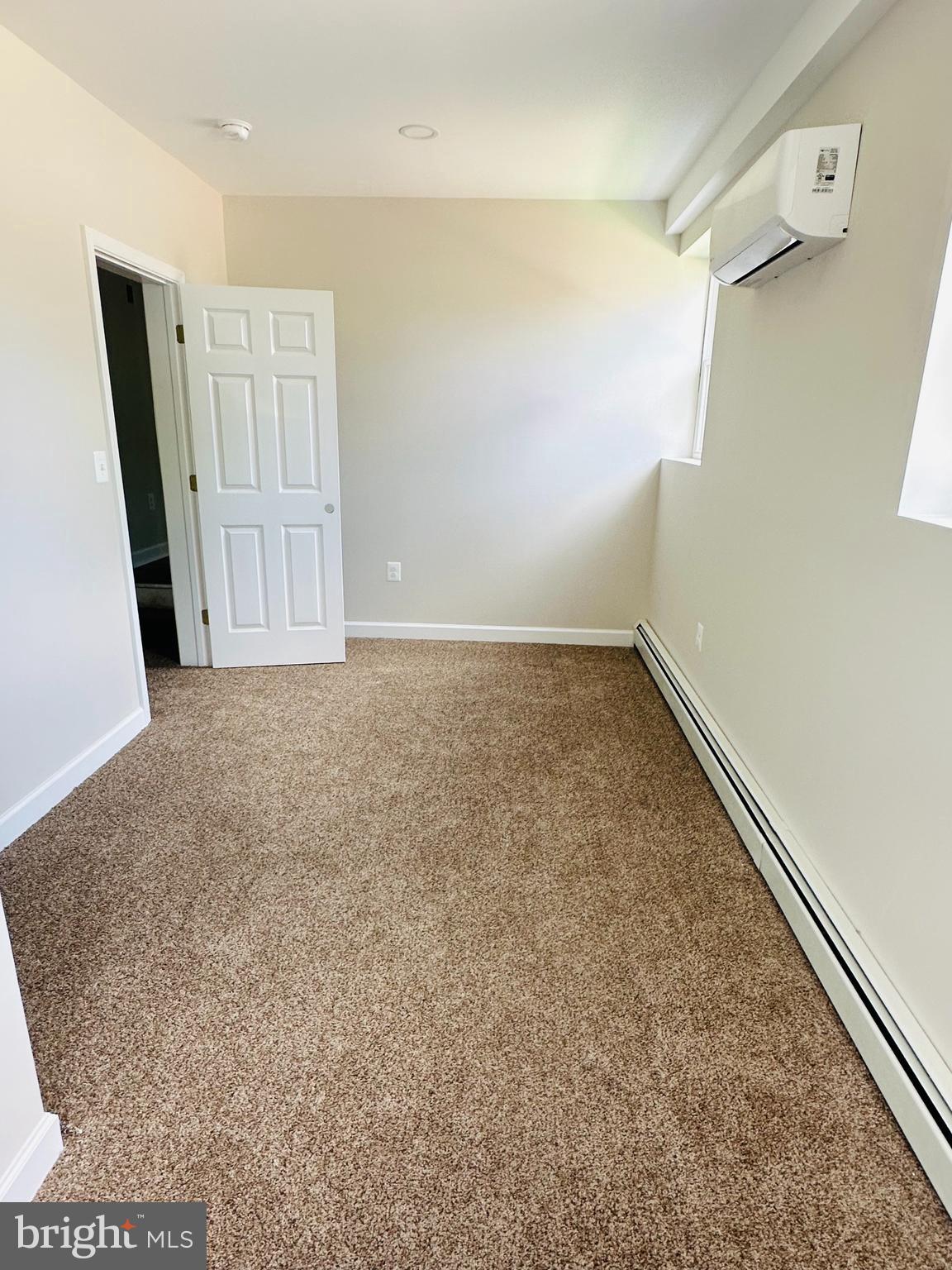 9 E POPLAR STREET