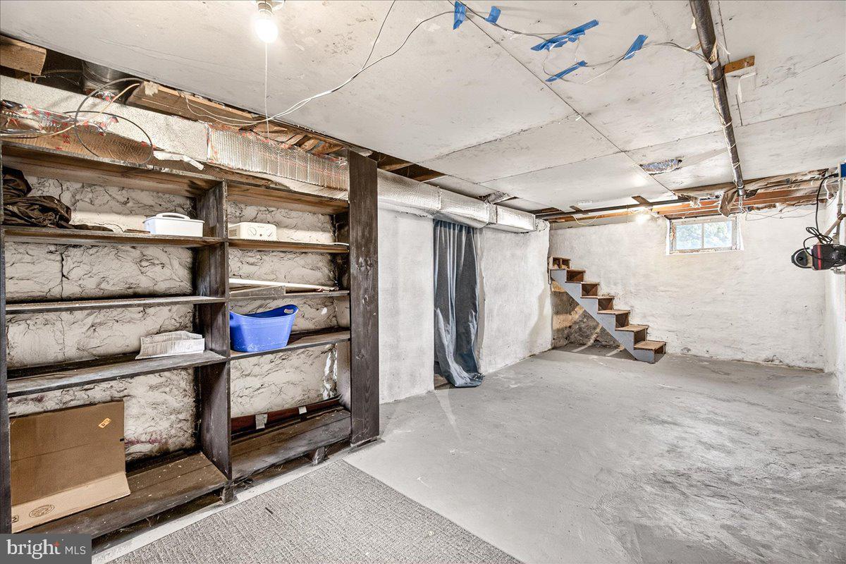 17338 VIRGINIA AVENUE