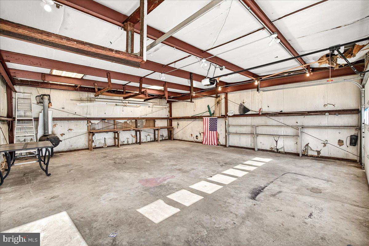 17338 VIRGINIA AVENUE