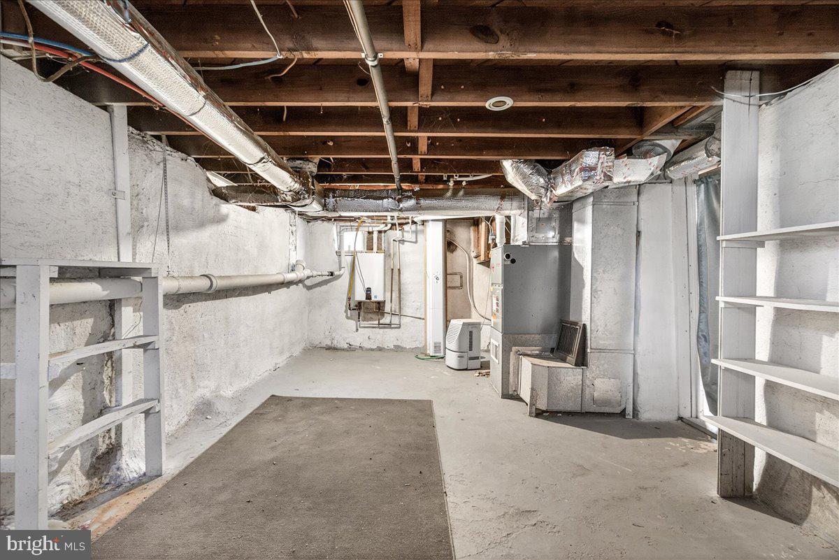 17338 VIRGINIA AVENUE