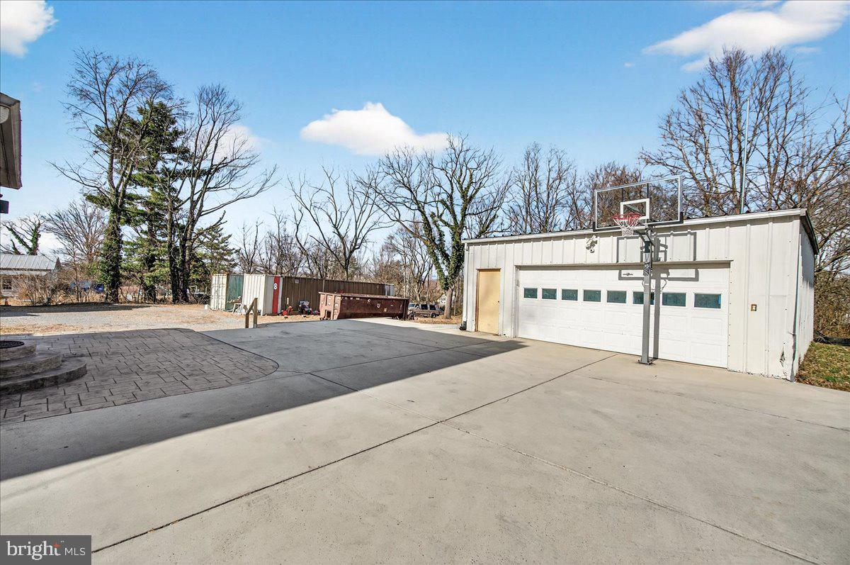 17338 VIRGINIA AVENUE