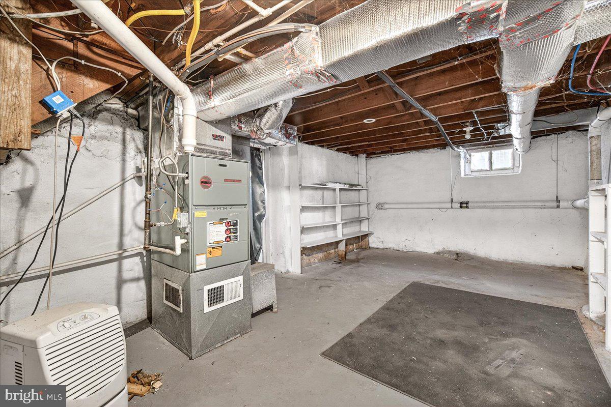 17338 VIRGINIA AVENUE