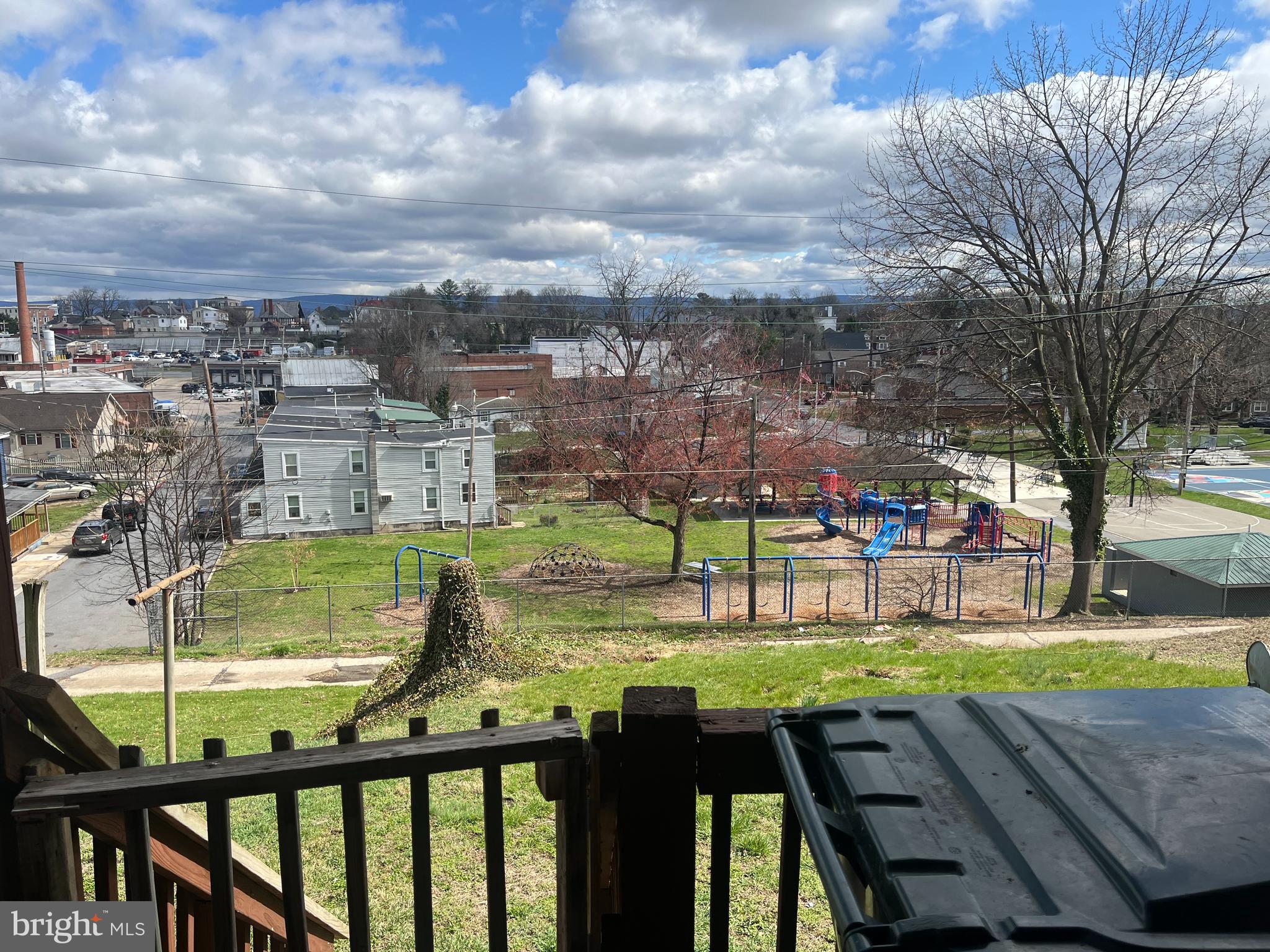 610 B PROSPECT STREET