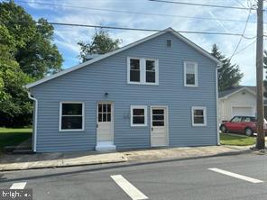9 E POPLAR STREET